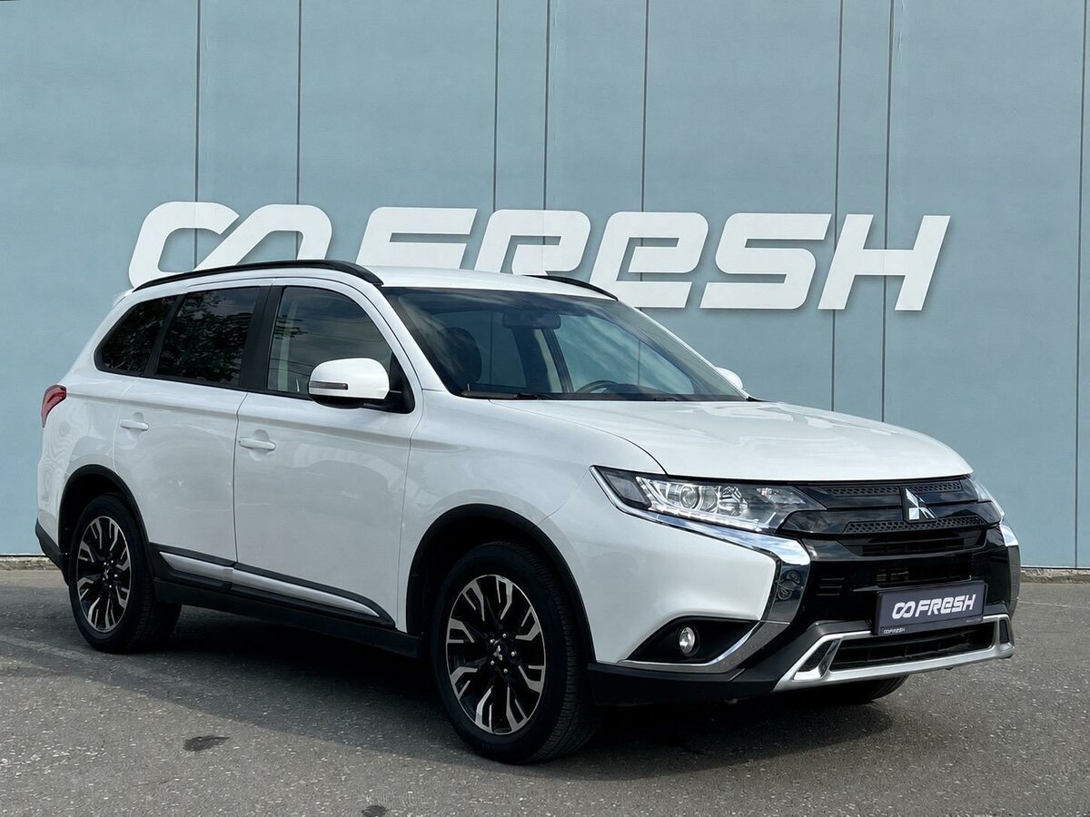 Открыть фотографии: Mitsubishi Outlander III Рестайлинг 3