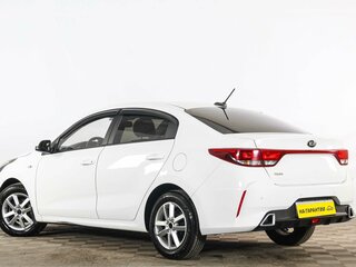 2021 Kia Rio IV Рестайлинг, белый, 1599000 рублей, вид 4