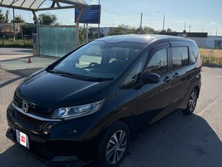 2020 Honda Freed II Рестайлинг, чёрный, 1820000 рублей, вид 1