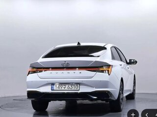 2022 Hyundai Avante VII, белый, 1981000 рублей, вид 4