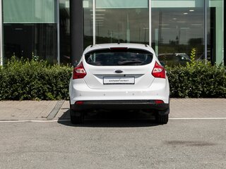 2015 Ford Focus III, белый, 749000 рублей, вид 4