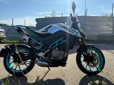 2022 CFMoto 250NK, серый, 260000 рублей, вид 3