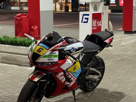 2015 Honda CBR 600RR, красный, 400000 рублей, вид 5