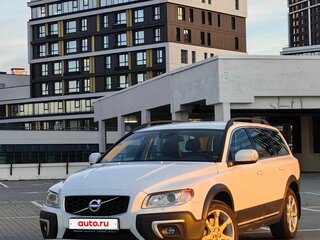2014 Volvo XC70 II Рестайлинг, белый, 2700000 рублей, вид 1