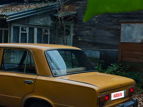 1980 Lada (ВАЗ) 2101, жёлтый, 140000 рублей - вид 5