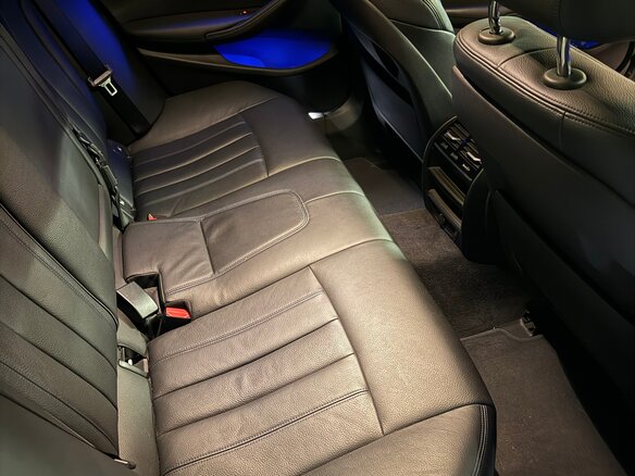 2018 BMW 5 серии 540i xDrive VII (G30/G31/G38), белый - вид 10
