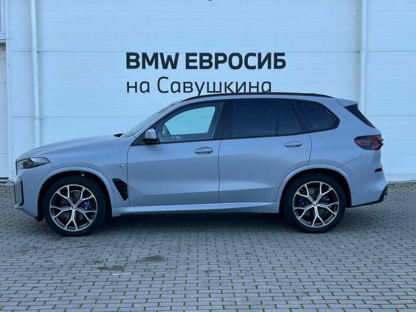 2023 BMW X5 30d IV (G05/G18) Рестайлинг, серый - вид 4
