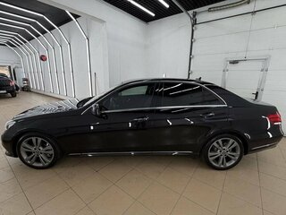 2013 Mercedes-Benz E-Класс 300 IV (W212, S212, C207), чёрный, 2370000 рублей, вид 5