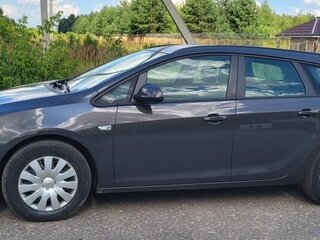 2015 Opel Astra J Рестайлинг, серый, 940000 рублей, вид 2
