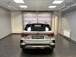 2020 Kia Rio X IV Рестайлинг, серый, 1750000 рублей, вид 5