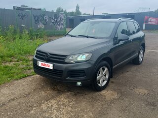 2012 Volkswagen Touareg II, серый, 2100000 рублей, вид 5