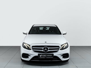 2017 Mercedes-Benz E-Класс 200 V (W213, S213, C238), белый, 3555000 рублей, вид 2