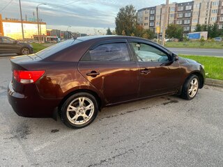 2010 Kia Cerato 6-speed II, пурпурный, 485000 рублей, вид 3