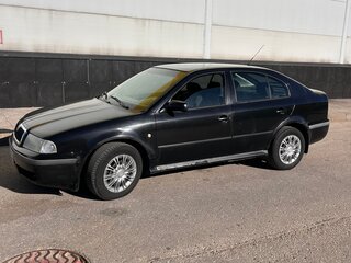2002 Skoda Octavia I (A4) Рестайлинг, чёрный, 350000 рублей, вид 5