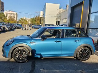 2021 Mini Hatch Cooper III (F55/F56) Рестайлинг 2, синий, 2700000 рублей, вид 5