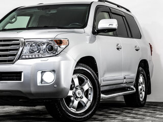 2012 Toyota Land Cruiser 200 Series Рестайлинг 1, серебристый, 3429370 рублей, вид 2