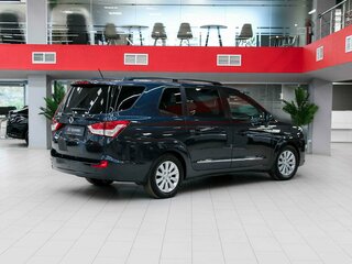 2013 SsangYong Stavic, серый, 1550000 рублей, вид 2
