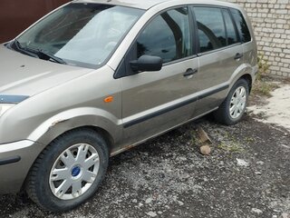 2004 Ford Fusion I, серый, 210000 рублей, вид 4