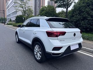 2023 Volkswagen T-Roc I Рестайлинг, белый, 1200000 рублей, вид 5