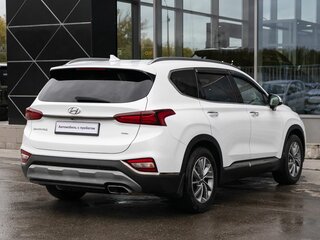 2020 Hyundai Santa Fe IV, белый, 2940000 рублей, вид 4