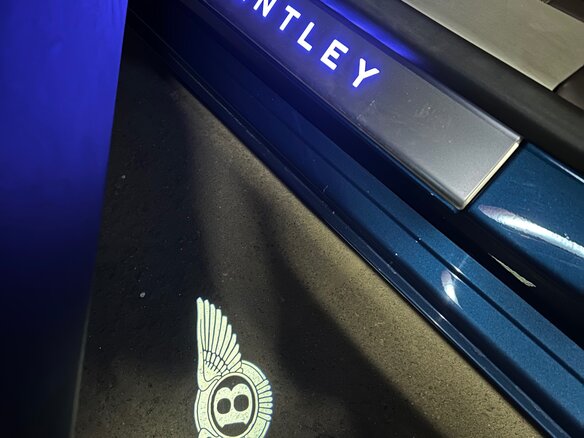 2023 Bentley Flying Spur III, синий, 21500000 рублей - вид 31