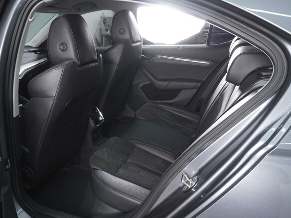 2021 Skoda Octavia IV (A8), серый, 2050000 рублей - вид 10