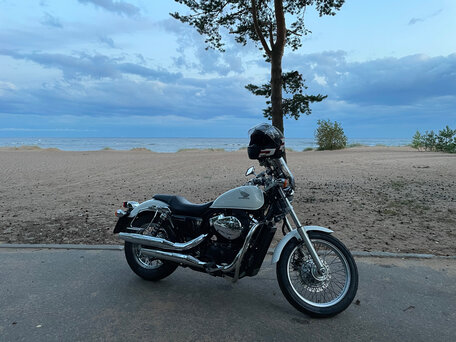 2010 Honda VT 750, белый, 560000 рублей, вид 1