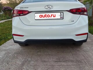 2019 Hyundai Solaris II, белый, 900000 рублей, вид 5