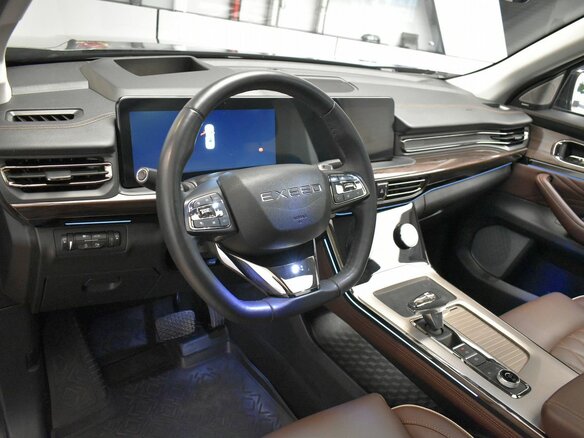2023 Exeed VX I, зелёный, 2370000 рублей - вид 24