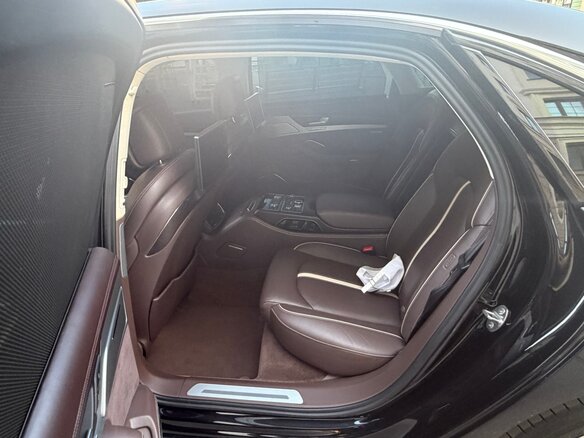 2014 Audi A8 Long III (D4) Рестайлинг, чёрный - вид 12