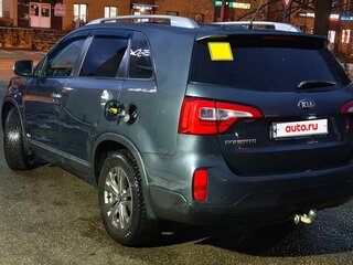 2012 Kia Sorento II Рестайлинг, зелёный, 1399000 рублей, вид 4