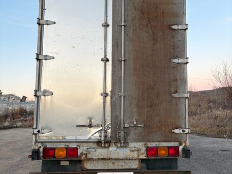 1990 Nissan Diesel, белый, 2200000 рублей, вид 4