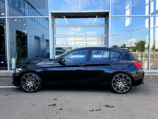 2017 BMW 1 серии 118i II (F20/F21) Рестайлинг, чёрный, 1350000 рублей, вид 2