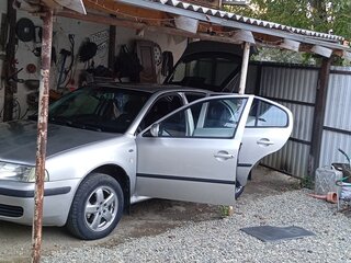 2004 Skoda Octavia I (A4) Рестайлинг, серебристый, 395000 рублей, вид 5