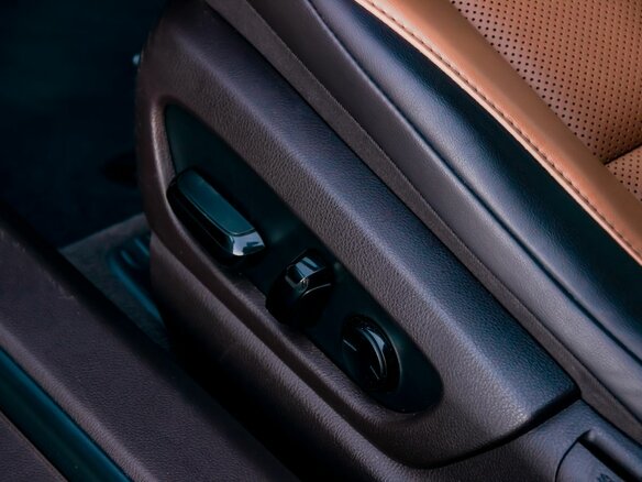 2021 Lexus ES 250 VII, белый, 3180000 рублей - вид 27