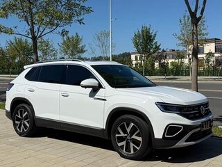 2023 Volkswagen Tayron I Рестайлинг, белый, 2422000 рублей, вид 3