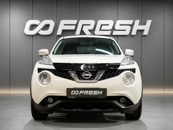 2018 Nissan Juke I Рестайлинг, белый, 1500000 рублей - вид 2