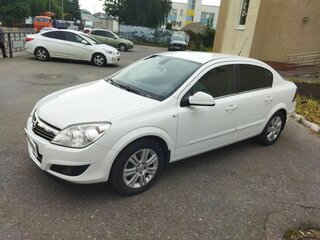 2012 Opel Astra H Рестайлинг, белый, 600000 рублей, вид 1