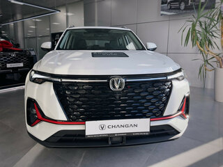 2025 Changan CS35 Plus I Рестайлинг, белый, 2839900 рублей, вид 2