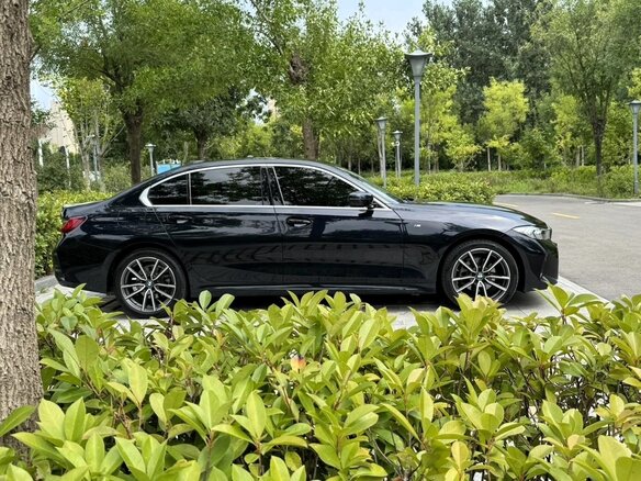 2023 BMW 3 серии Long 320Li VII (G2x) Рестайлинг, чёрный, 3250100 рублей - вид 3