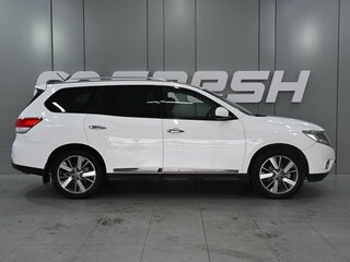 2016 Nissan Pathfinder IV, белый, 1999000 рублей, вид 5