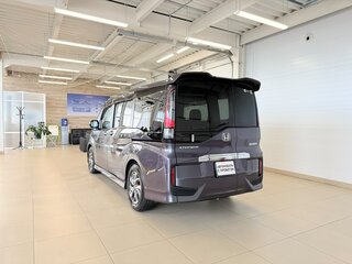 2016 Honda Stepwgn V, фиолетовый, 1949000 рублей, вид 4