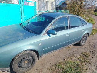 1998 Audi A6 II (C5), зелёный, 350000 рублей, вид 4