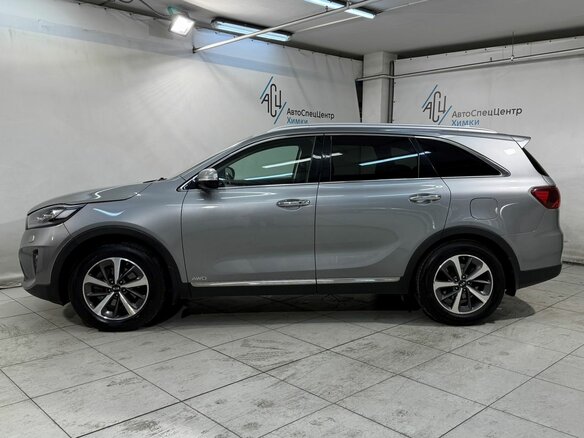 2018 Kia Sorento III Prime Рестайлинг, серый, 2599800 рублей - вид 40