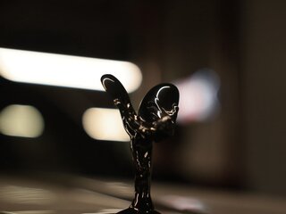 2025 Rolls-Royce Cullinan Black Badge I Рестайлинг (Series II), чёрный, 57000000 рублей, вид 4