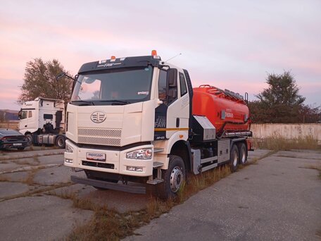 2024 FAW J6 CA3250, белый, 12600000 рублей, вид 1