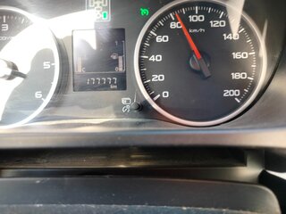 2015 Mitsubishi L200 V, серебристый, 2300000 рублей, вид 5