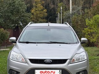 2010 Ford Focus II Рестайлинг, серый, 790000 рублей, вид 1
