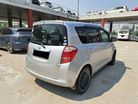 2006 Toyota Ractis I, серый, 391000 рублей, вид 4