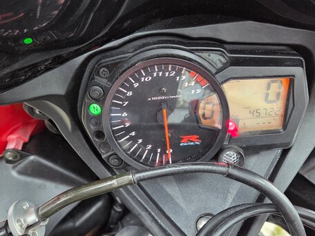 2006 Suzuki GSX-R 1000, красный, 700000 рублей, вид 5